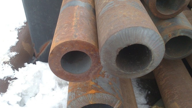 Труба толстостенная 114х25 стальная бесшовная горячекатаная ГОСТ 8732-78 купить в наличии на складе от 1 метра. 